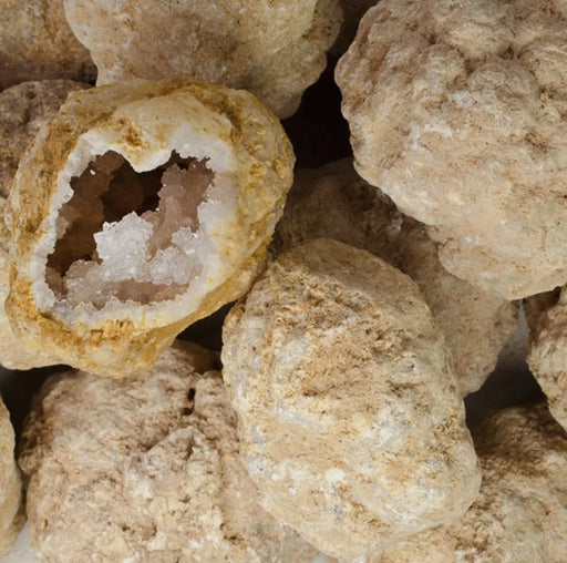 Geode exploration kit with tools and geodes